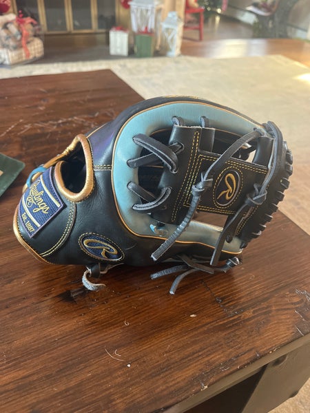 RAWLINGS HEART OF THE HIDE R2G SERIES 11.5” BASEBALL GLOVE