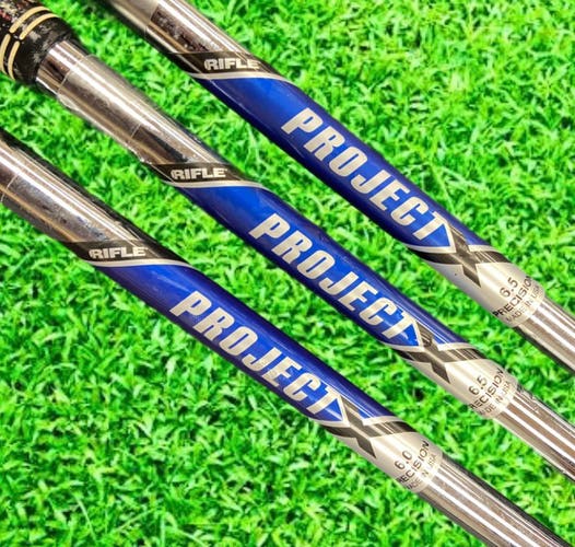 Three project X Shafts With 3 Lamkin Genesis Crossfire Grips Demos