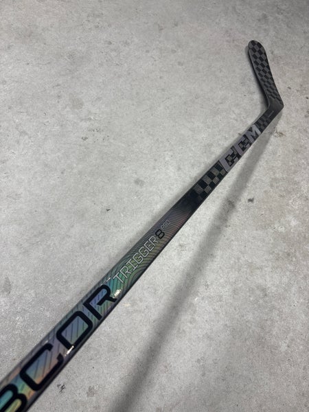 80 Flex P29 Senior CCM RibCor Trigger 8 Pro Left Hand Hockey Stick Pro Stock NHL (New)