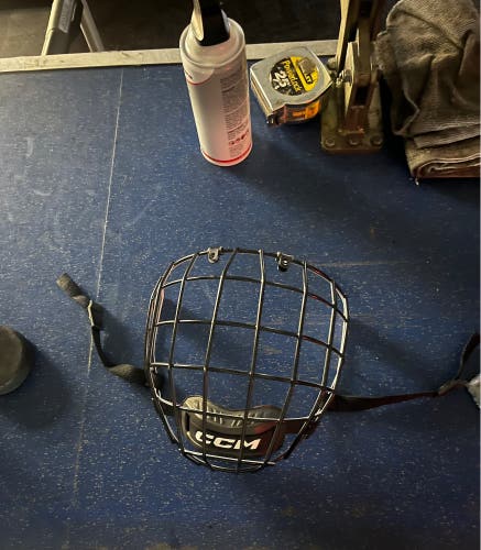Large CCM FM580 Full Cage (Used)