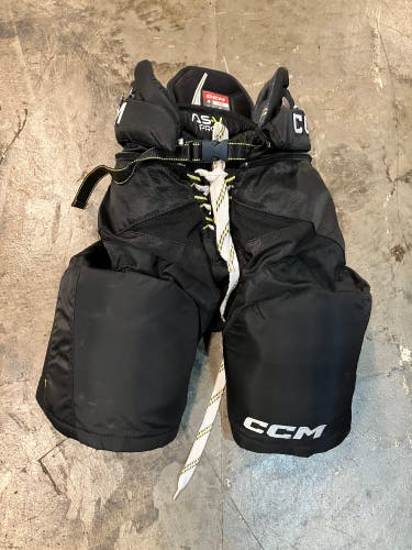 Black Junior Large CCM Tacks AS-V Pro Hockey Pants (Used)