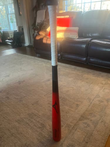 Mizuno MZB110 Bamboo Bat 30 oz 33" (New)