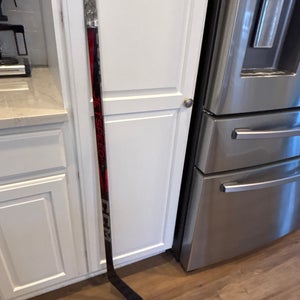 Youth CCM JetSpeed FT7 Pro Left Hand Hockey Stick P28 30 Flex (Used).  Like new!