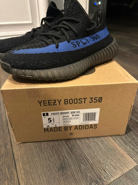 Black Size M 5.5 (W 6.5) Kids Unisex Adidas Ultraboost (Used)