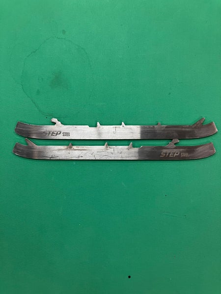 CCM Step Steel Replacement Steel Blades | Size 6 (255mm)