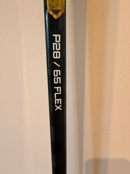 Intermediate Bauer Proto-R Left Hand Hockey Stick P28 65 Flex (Used)