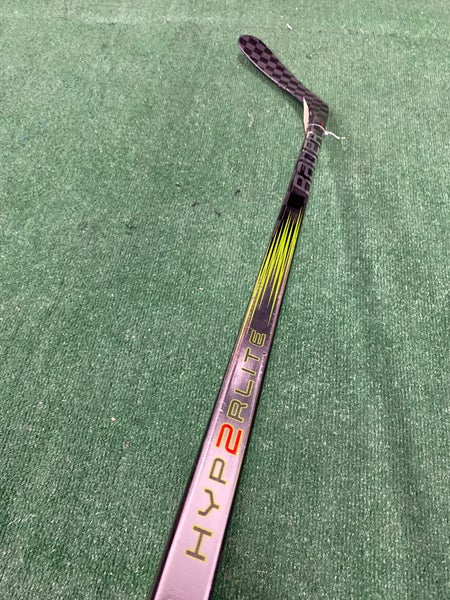 Cut Intermediate Bauer Vapor Hyperlite 2 Hockey Stick Left Hand P92 (Used)