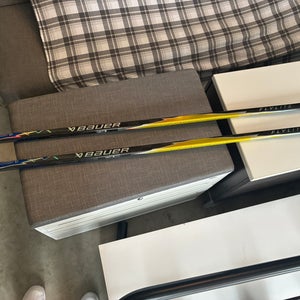 Senior Bauer Vapor FlyLite Left Hand Hockey Stick P28 77 Flex Pro Stock (New)