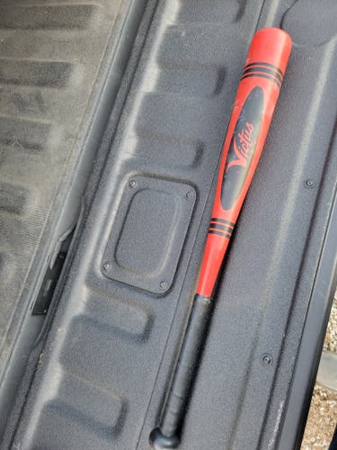 Victus Crayon USSSA Certified Bat (-10) 17 oz 27" (Used)