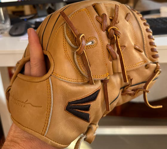 Easton Pro Collection RH Baseball Glove 12" (Used)