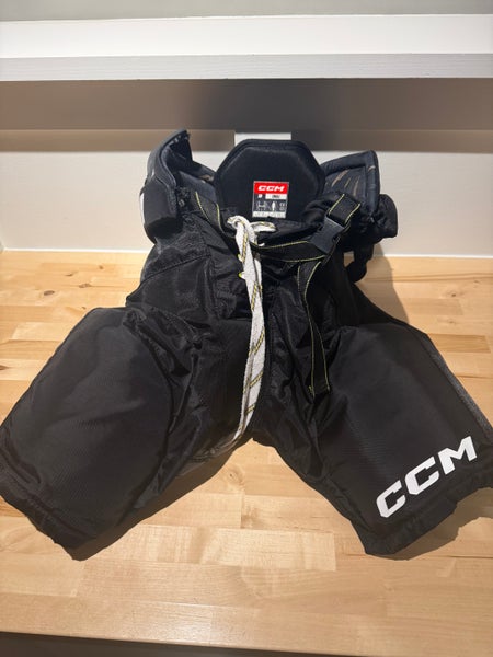 Men's Senior Small CCM Tacks Hockey Pants (Used)