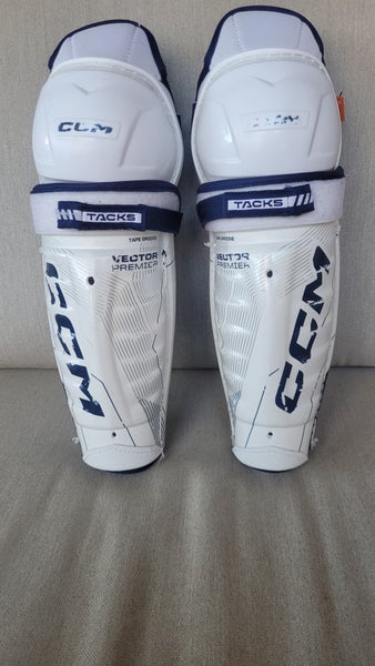 CCM Tacks Vector Premier 11" Shin Pads (Used)