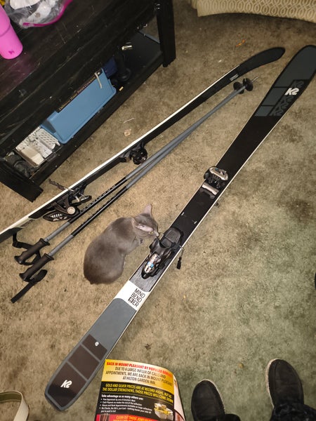K2 Mindbender 170cm Skis w/ Marker Griffon Bindings + Poles & Bag – Excellent