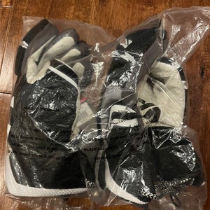 Under Armour Strategy Lacrosse Gloves Medium (New)