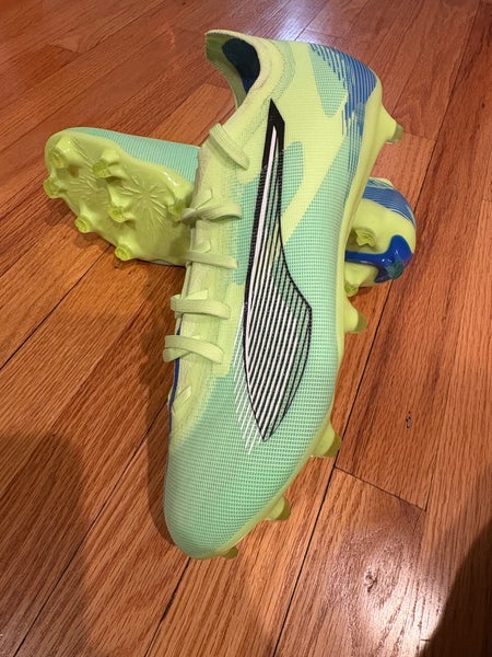 Green Men's Size M 10.0 (W 11.0) Puma Ultra Molded Cleats Cleats (New)