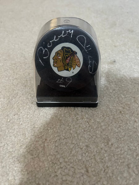 Bobby Hull autographed puck