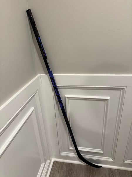 Intermediate CCM RibCor Trigger 10 Pro Right Hand Hockey Stick P28 (New) 65 Flex - Copy