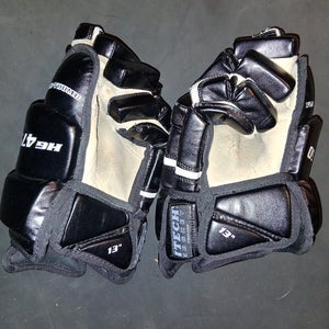 Itech HG 4750 black hockey player Gloves 13" (Used)