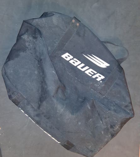 Bauer hockey equipment Bag (Used)