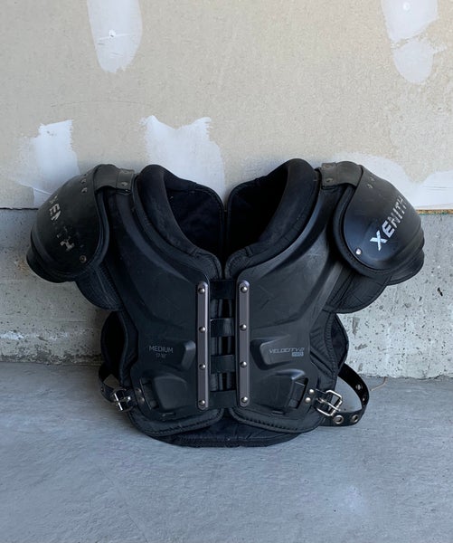 Medium Adult Xenith Velocity 2 Shoulder Pads (Used)