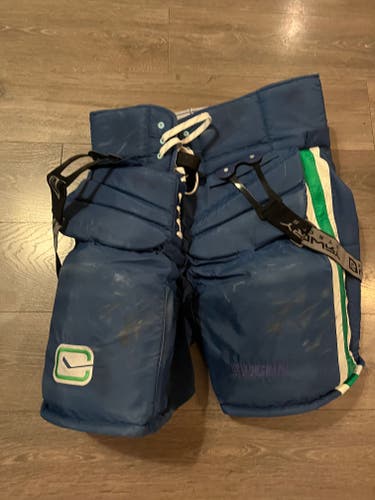 Dipetro Vaughn Hockey Goalie Pants Pro Stock (Used)