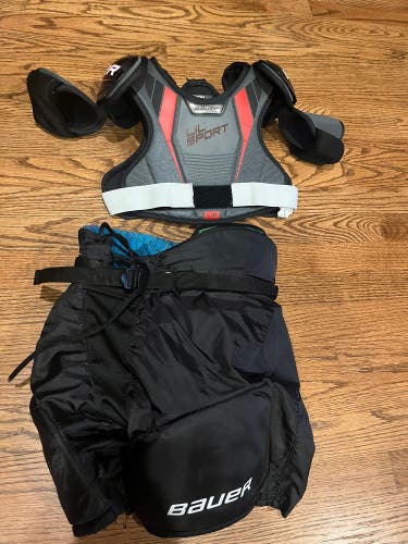 Youth Medium Bauer Lil Sport Hockey Pants (Used)
