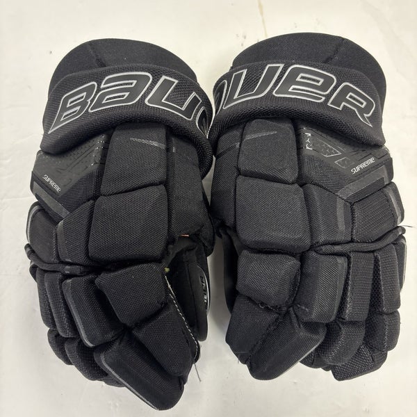 13 Inch Bauer Supreme 3S Ice Hockey Player Gloves