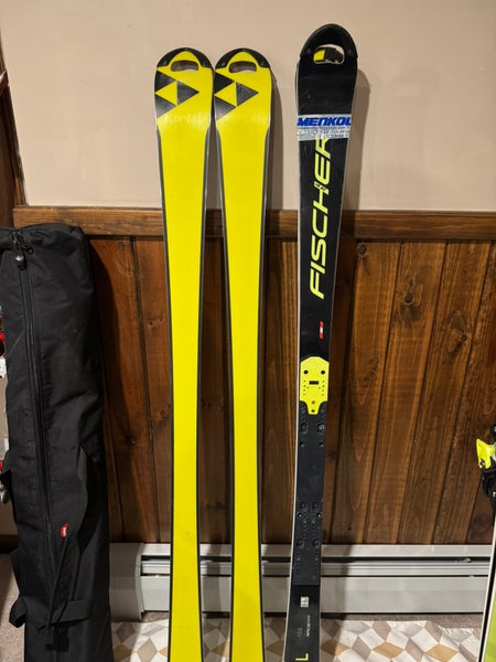 Fischer RC4 SL 158 cm Racing Skis Without Bindings (Used)