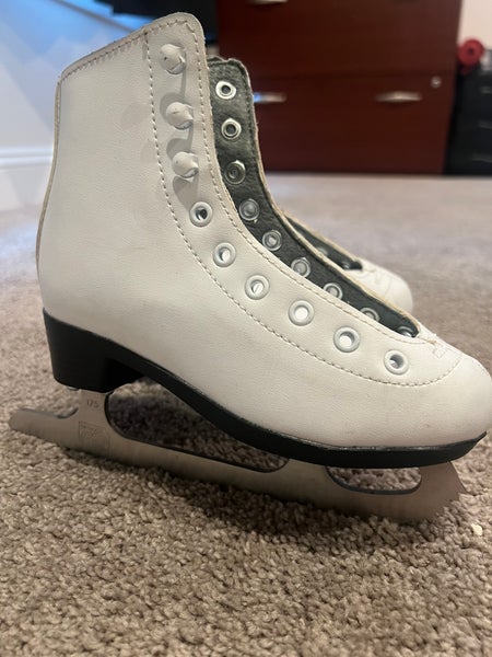 Lake Placid Figure Skates Junior 13 (Used)