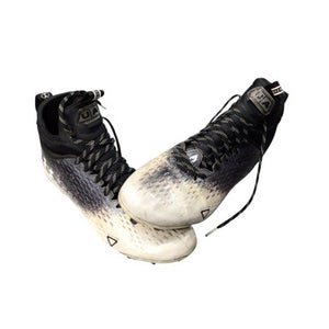 Used Under Armour SPOT LIGHT Adult FB Cleats Black Senior 10 11760-S000084376