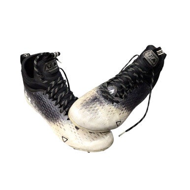 Used Under Armour SPOT LIGHT Adult FB Cleats Black Senior 10 11760-S000084376