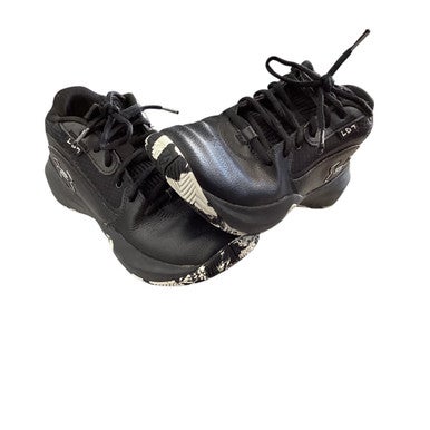 Used Under Armour Basketball Shoes Y Black Junior 05.5 11760-S000084456