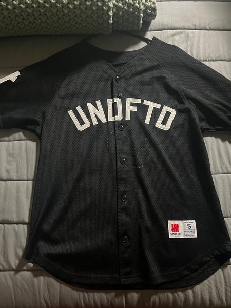 Undefeated Mesh Baseball short-sleeved jersey black Size Small Rare