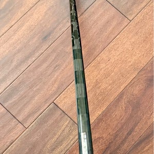 Senior Bauer Twitch Right Handed Hockey Stick P28 77 Flex (New)