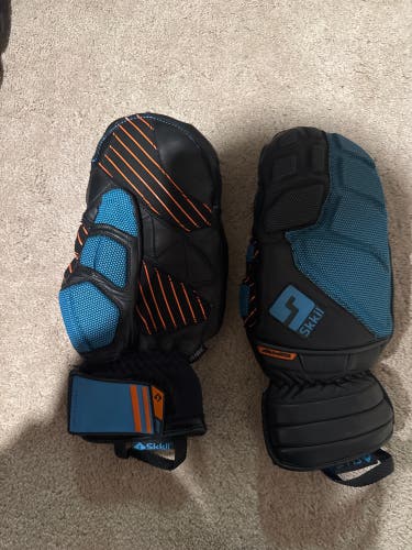 Skkil 8.5 Size Ski Racing Gloves (New)