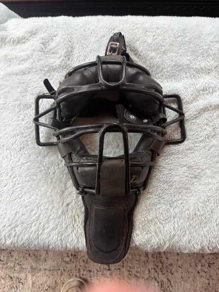 Diamond Catcher's Mask