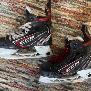 2019 CCM JetSpeed FT490 Hockey Skates Regular Width 6 (Used)
