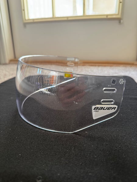 Large Bauer Pro Straight Visor Clear (Used)