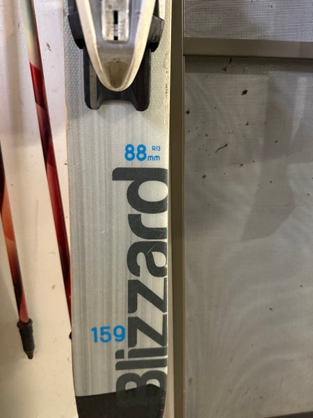 Unisex 2017 Blizzard 159 cm All Mountain Brahma Skis With Bindings Max Din 11 (Used)