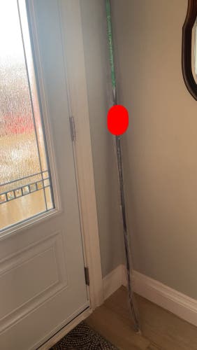 Intermediate Bauer Vapor FlyLite Right Handed Hockey Stick P92 55 Flex (New)