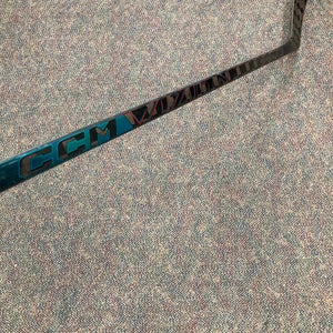 CCM Vizion Hockey Stick | LH Intermediate 55 Flex P29+1/4