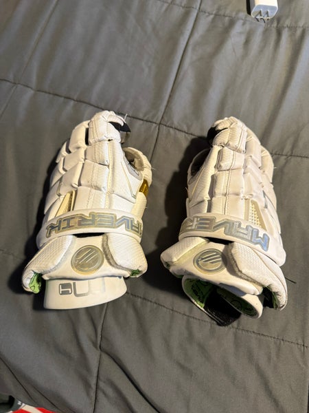 Maverik M4 Lacrosse Gloves 13" (Used)