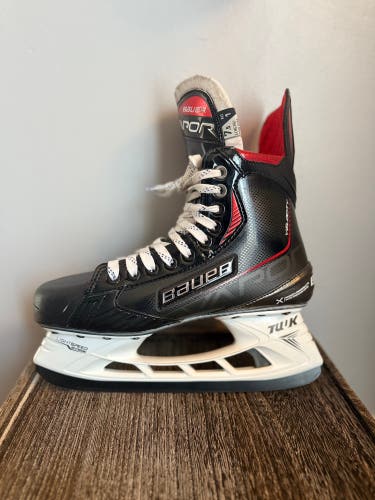 Bauer Vapor X Velocity Hockey Skates Regular Width 7.5 (Used)