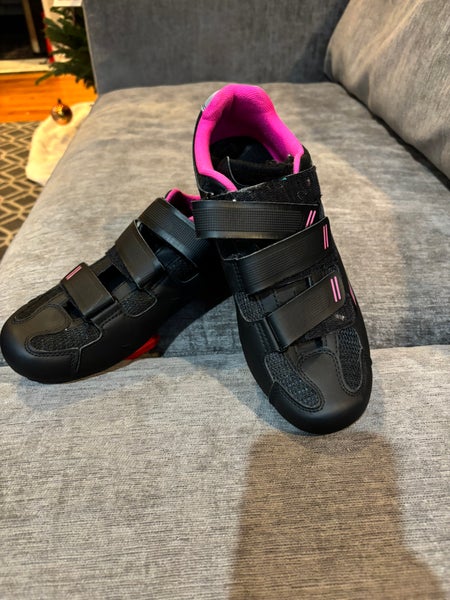 Women's Size 10 Peloton Bike Shoes (Used)