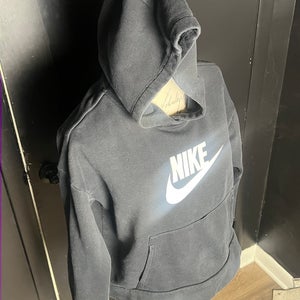 Black Kids Unisex XL Shirt Nike Sweatshirt Hoodie (Used)