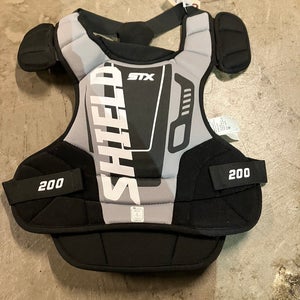 Medium Youth STX Shield 200 Chest Protector (Used)