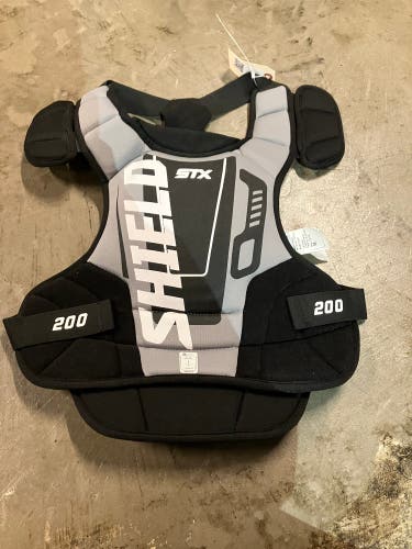 Medium Youth STX Shield 200 Chest Protector (Used)