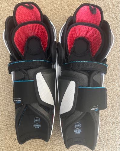 CCM Jetspeed FT6 Pro Shin Pads 13"