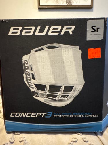 Bauer Concept 3 Bubble Shield Senior