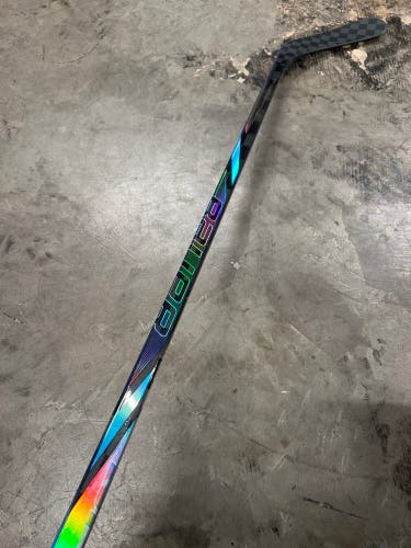 Junior Bauer Nexus Tracer Hockey Stick Right Handed P92 46 Flex (Used)